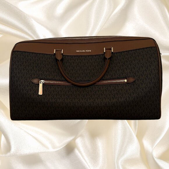 🆕NWOT Michael Kors Jet Set Extra Large Logo Duffel Travel Bag • Brown/Acorn - Picture 1 of 6